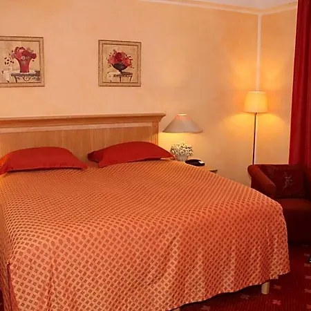 Romantik Im Röhl Hotel 4*