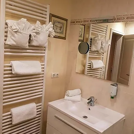 Hotel Romantik Im Röhl 4*